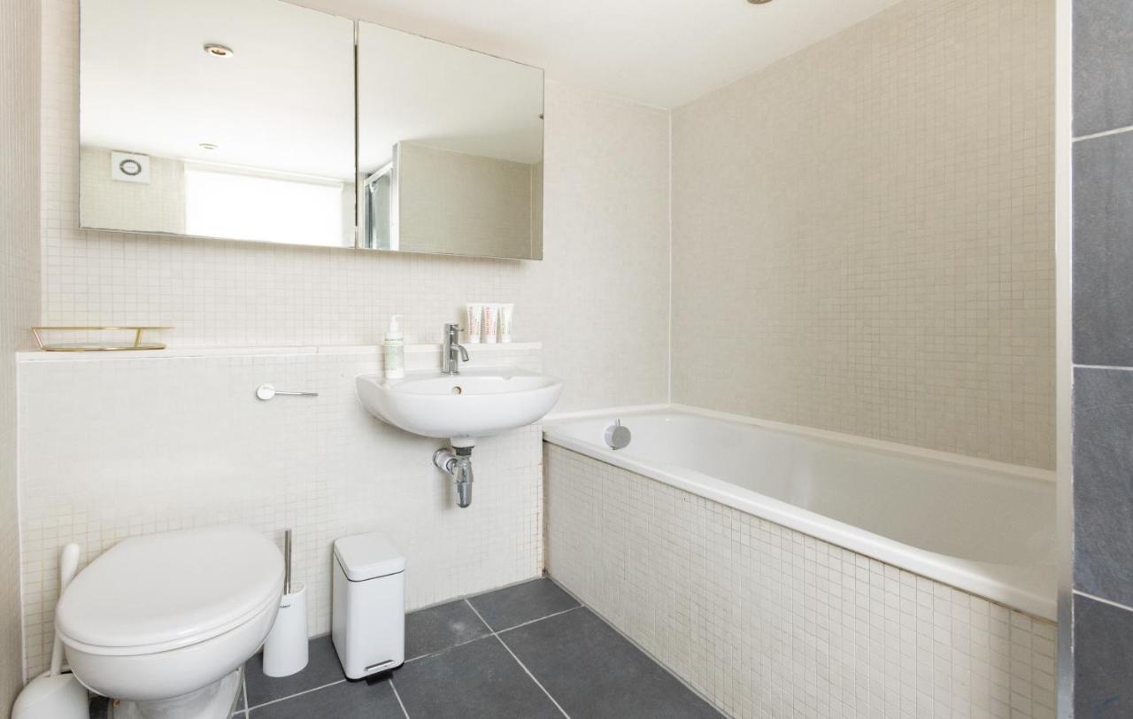 The Euston Square Escape - Modern And Central 4Bdr Home Londýn Exteriér fotografie